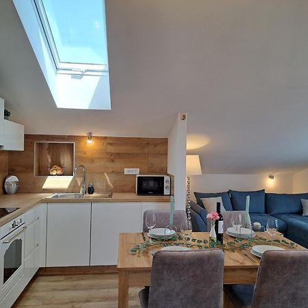 Apartments Jimmi Kaštela Eksteriør billede